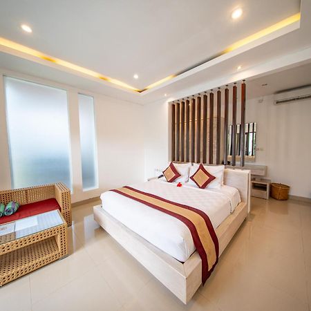 The Tukad Villa Seminyak  Luaran gambar