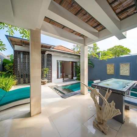The Tukad Villa Seminyak  Luaran gambar
