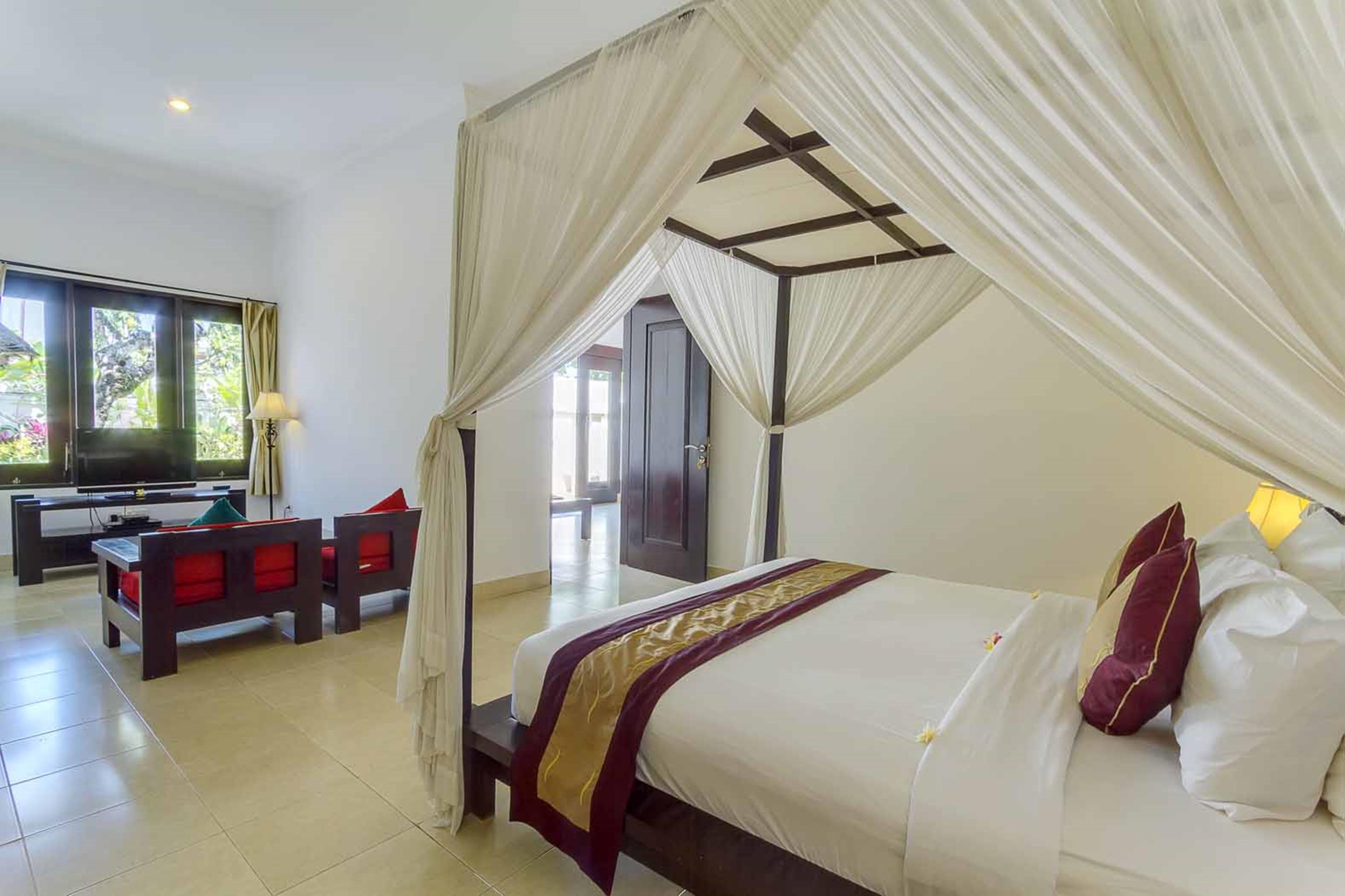 The Tukad Villa Seminyak  Luaran gambar