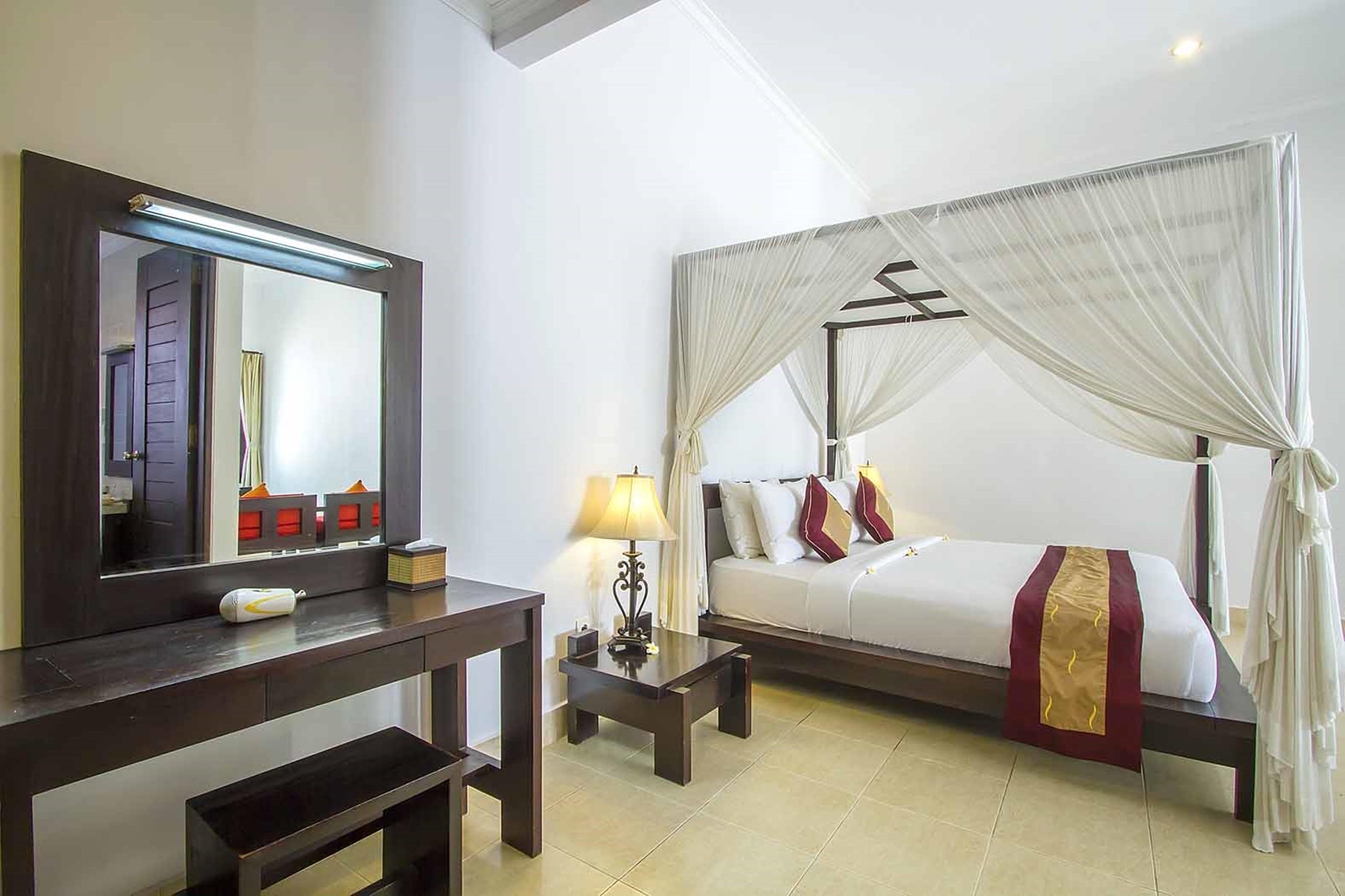 The Tukad Villa Seminyak  Luaran gambar