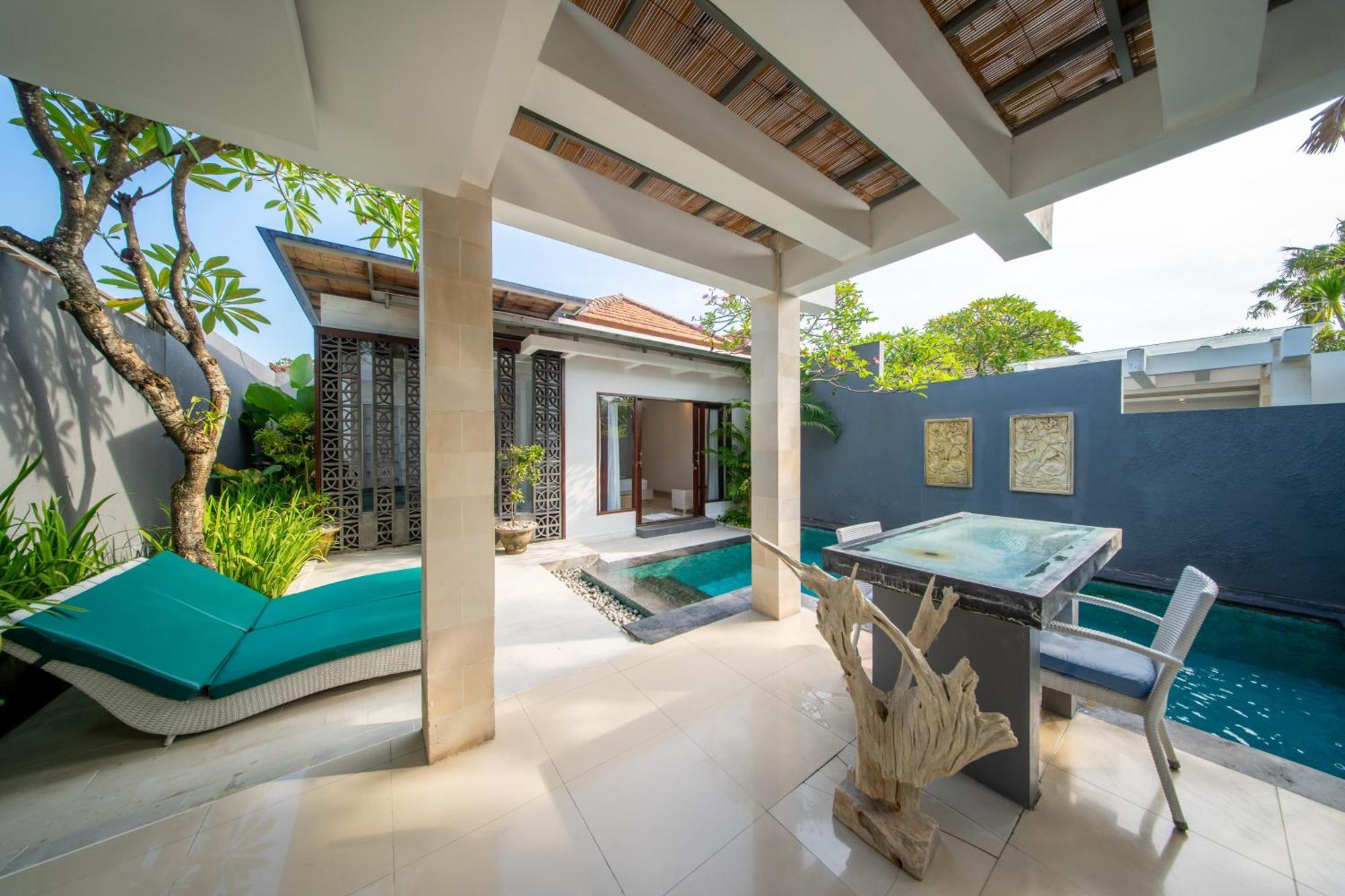 The Tukad Villa Seminyak  Luaran gambar