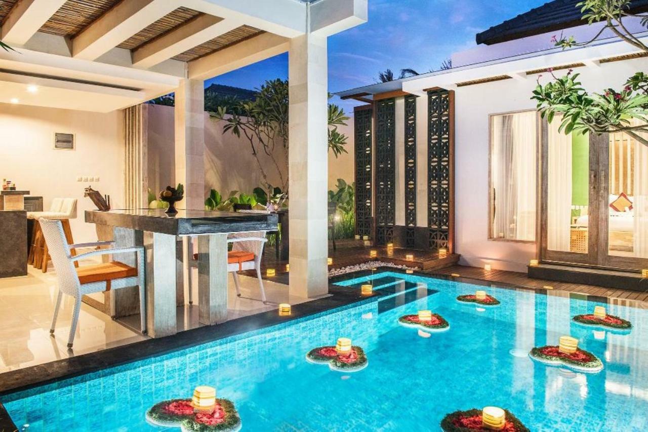 The Tukad Villa Seminyak  Luaran gambar