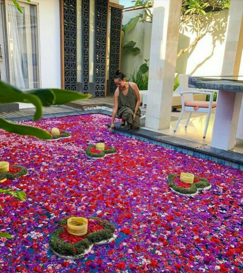 The Tukad Villa Seminyak  Luaran gambar